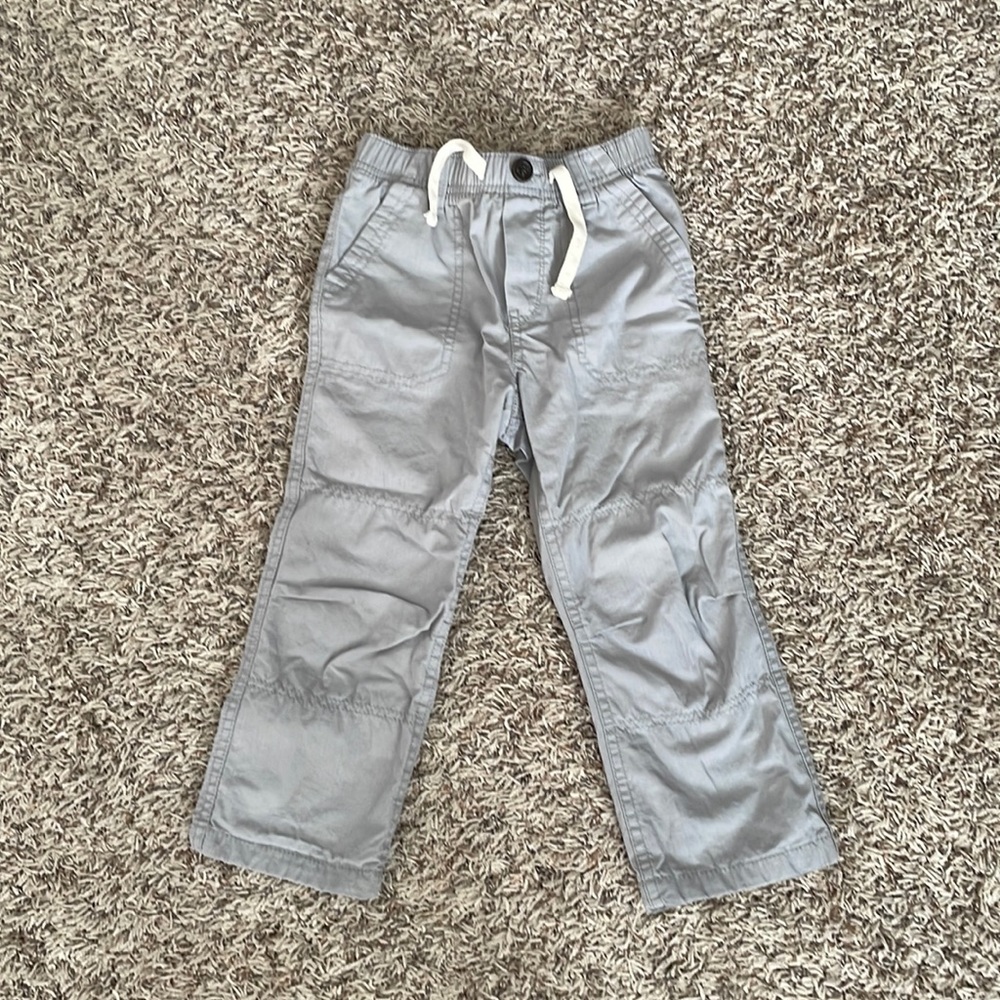 Baby Gap pants in size 4 years and in excellent condition